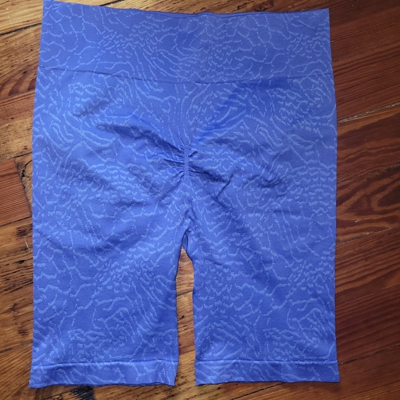 Gymshark Adapt Animal Seamless Cycling Shorts - Picture 4 of 6